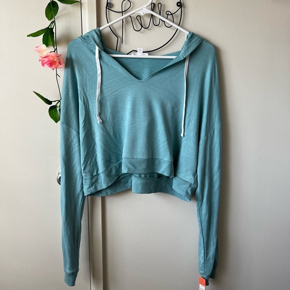 Colsie Tops - Colsie | Cropped Hoodie